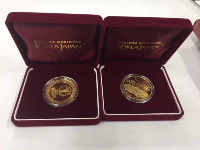 札幌市中央区 02年fifaワールドカップ記念金貨の買取り 古銭買取強化中 骨董品などの遺品整理 買取は口コミで評判の買取専門店 くらや