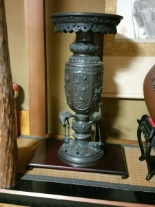 水戸駅前店 骨董品などの遺品整理 買取は口コミで評判の買取専門店 くらや