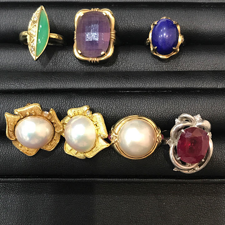 ダイヤモンド・ルビー・エメラルドなど宝石の買取は札幌市の【買取専門店 くらや 札幌南店】にお任せください！