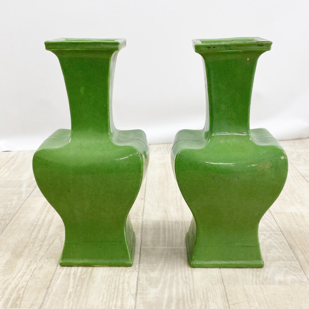 知らないうちに価値が眠る中国花瓶｜中国美術品の買取は買取専門店 くらや 松山店にお任せください