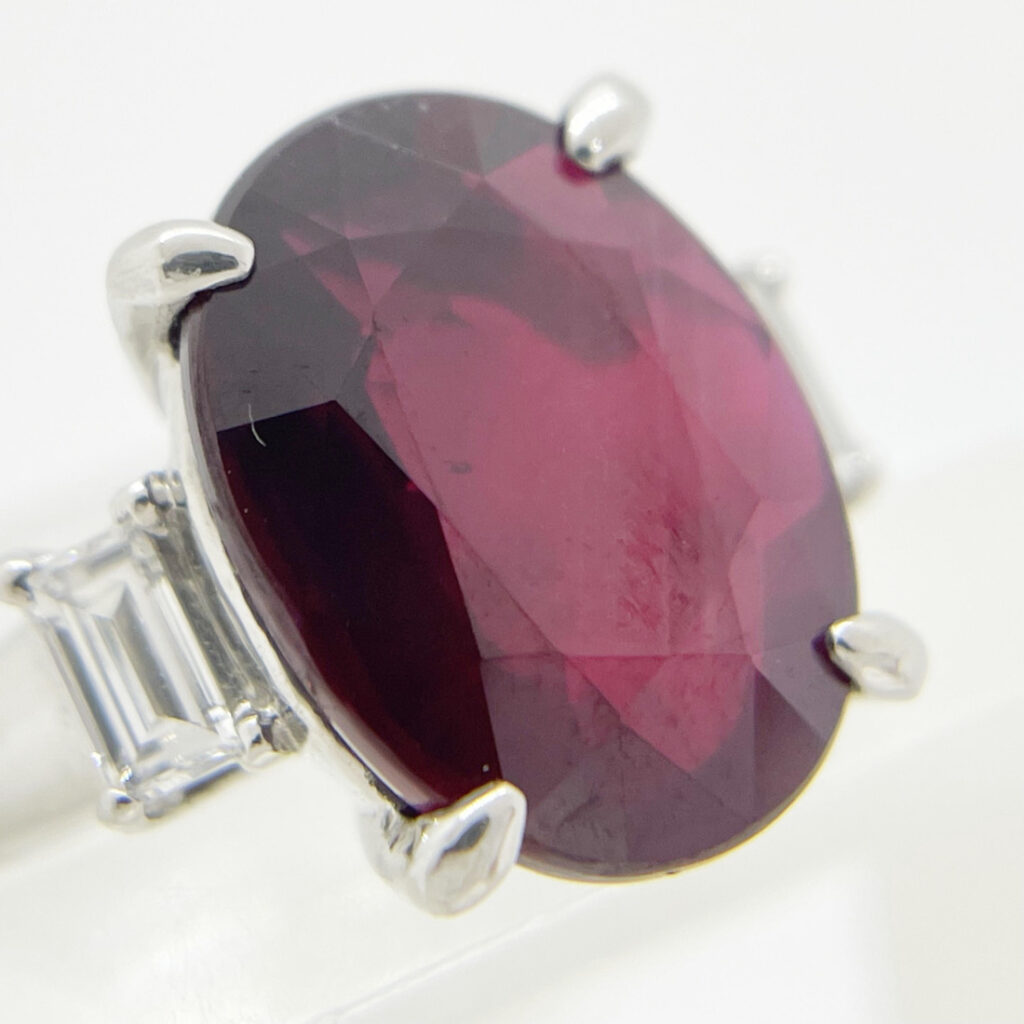 ルビー買取で失敗しないために｜色・産地・処理の見極め方｜宝石の買取は買取専門店 くらや 松山店にお任せください