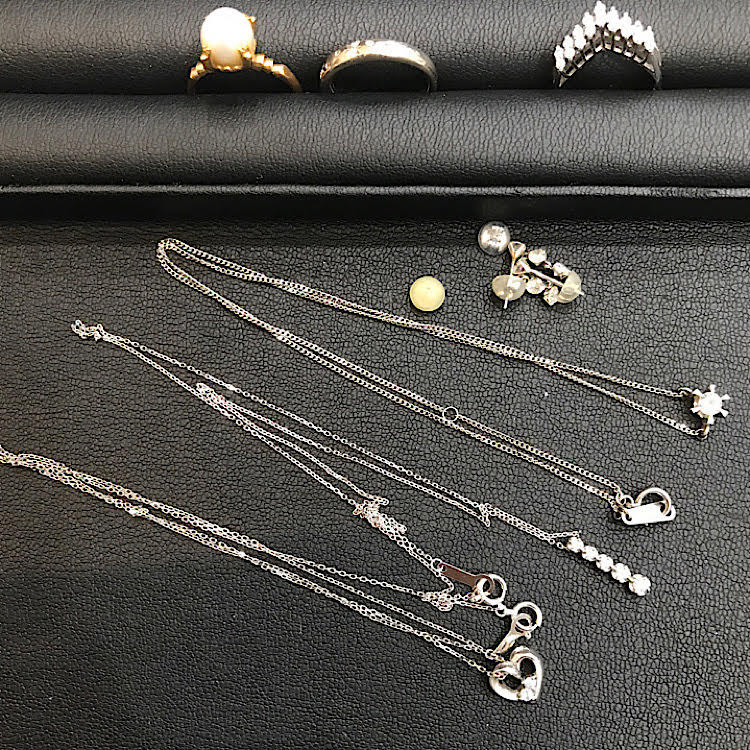 今年の金の行方は？金・プラチナの高価買取は札幌市の【買取専門店 くらや 札幌南店】へ！