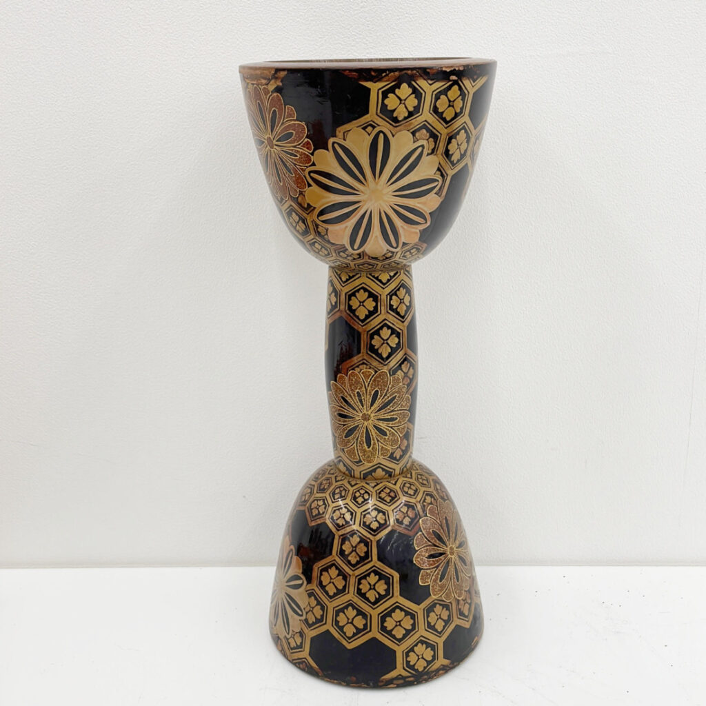 蒔絵の価値と査定ポイント｜新居浜市で骨董品の出張買取なら｜買取専門店 くらや 松山店へお任せください